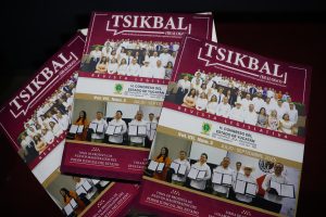 Presentan nueva edición de la revista "Tsikbal" en la Universidad Humanitas