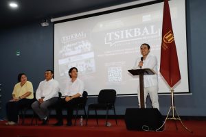 Presentan nueva edición de la revista "Tsikbal" en la Universidad Humanitas