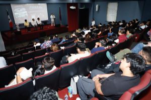 Presentan nueva edición de la revista "Tsikbal" en la Universidad Humanitas