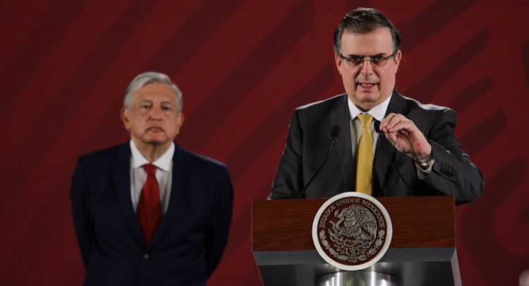 ebrard migración