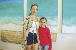 Layda Budip Pérez con Ivanna Mena Budip