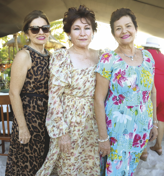 Georgina Vargas Marzuca, Leticia García Maldonado y Rosy Franco de García