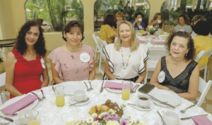 Beatriz Monforte García, Edith Suárez De Espinosa, Ileana Cáceres De Charruf Y Cecilia Cáceres De Marrufo
