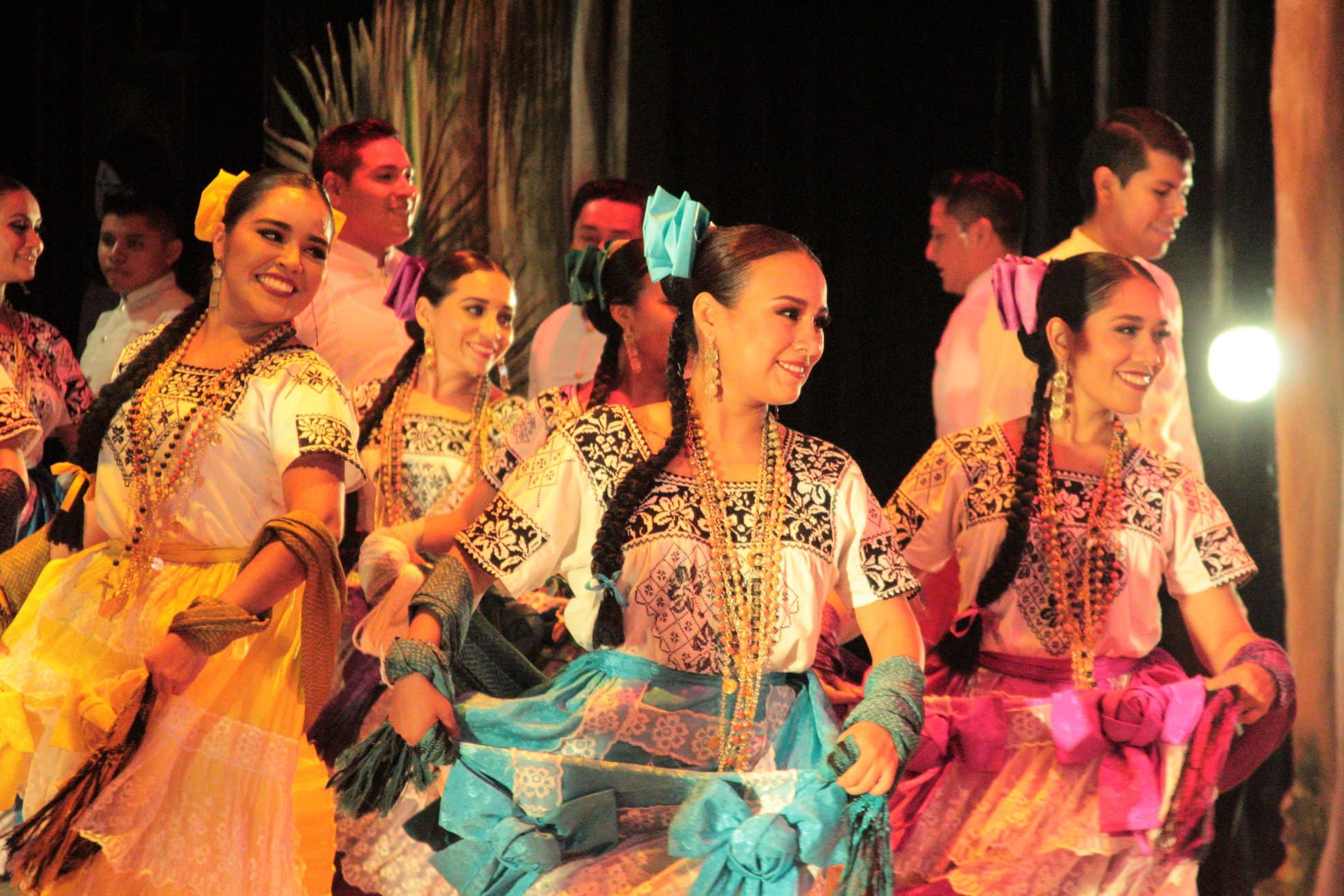 Gran Ballet Folklórico De Campeche Participará En Las Fiestas Patrias En La Cdmx Punto Medio 9842